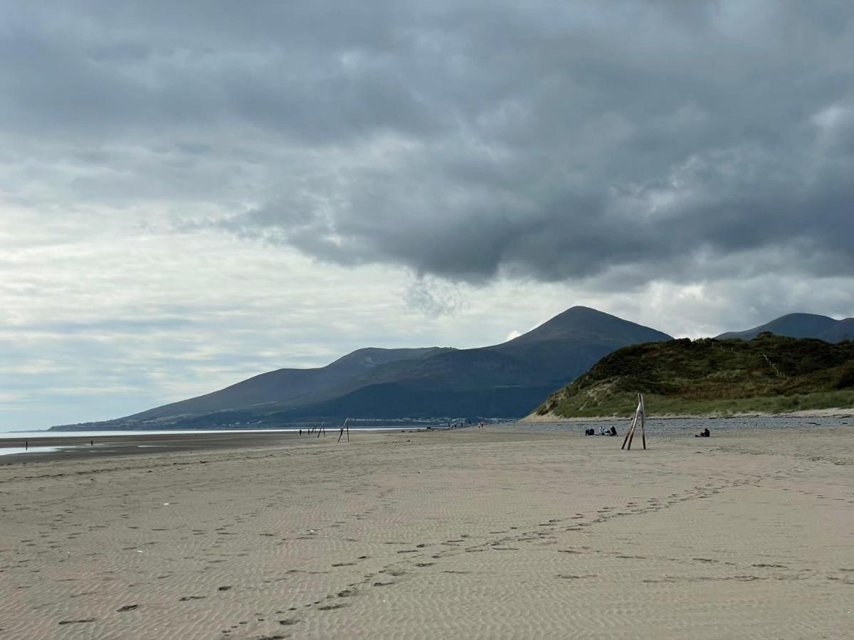 Tonn Ruray Sea View Luxury 2 Bed Apartment Dundrum Esterno foto