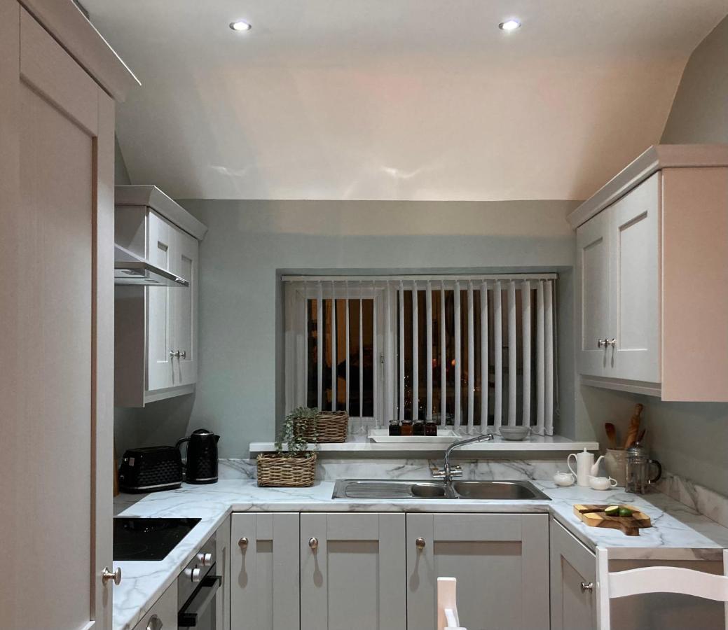 Tonn Ruray Sea View Luxury 2 Bed Apartment Dundrum Esterno foto